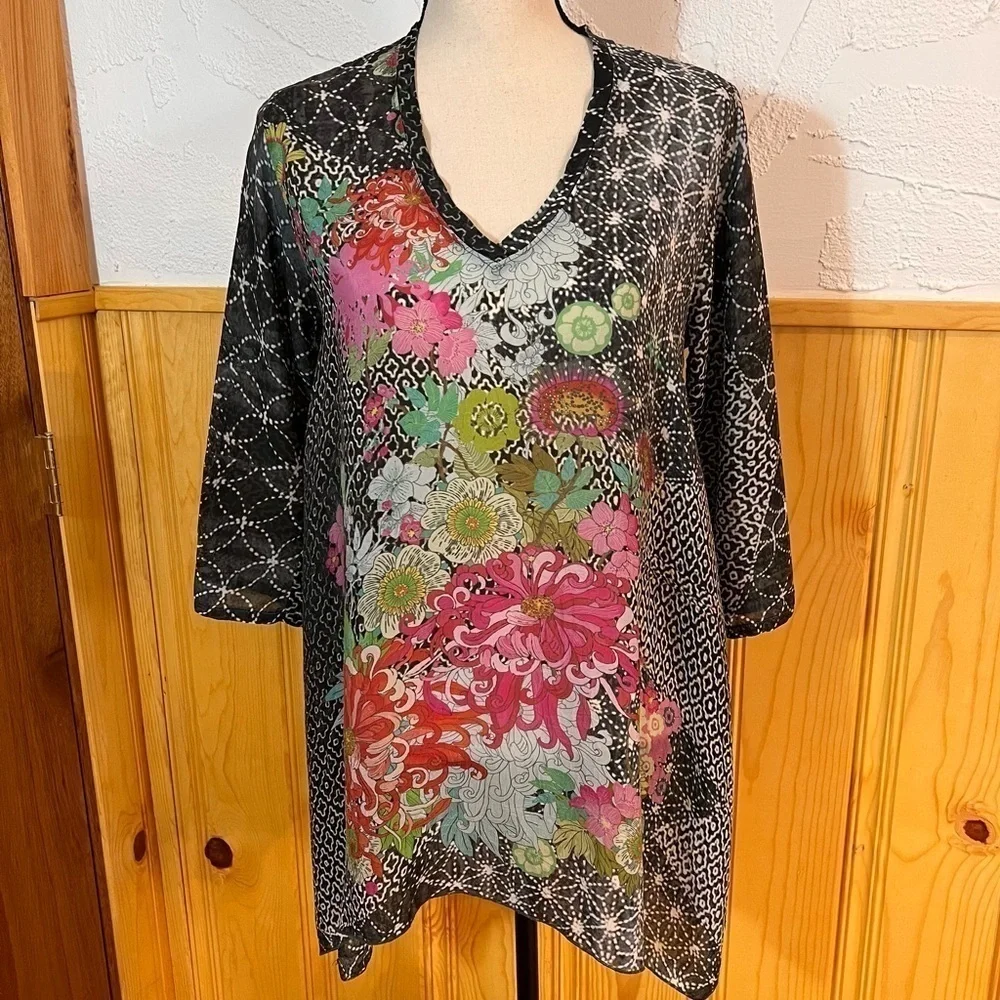 Johnny Was Tami Embroidered Eyelet Floral Print Tunic Top Sz-XS - Picture 2 of 9